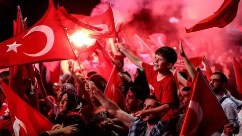 15 Temmuz Ruhunu Geleceğe Taşımak