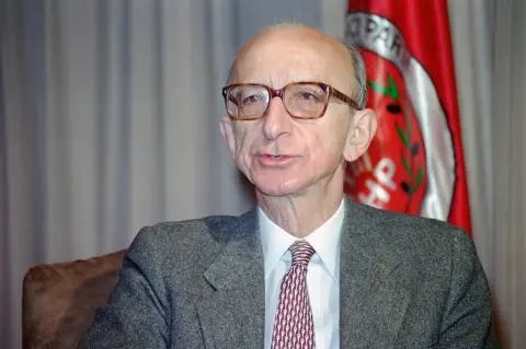 CHP, Neden Tarihinden Ders Çıkarmıyor?