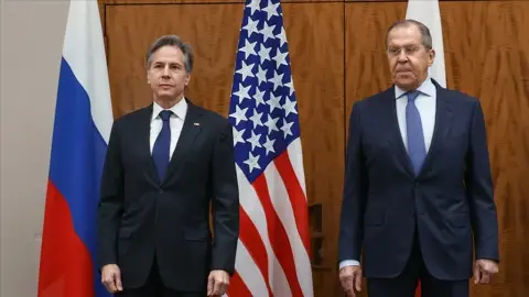 Putin, Batı İttifakını Zorluyor