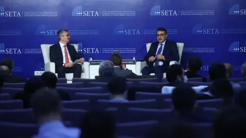 SETA, ’Dünyada ve Türkiye’de Enerji Trendleri’ Konferansı Düzenledi