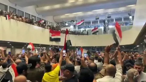 Irak’ta Siyasi Gerilim | Parlamento Baskını ve Etkileri Nasıl Okunmalı?