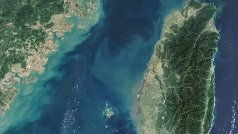 İki Boğaz ve Büyük Güç Rekabetinin Yeni Dünyası