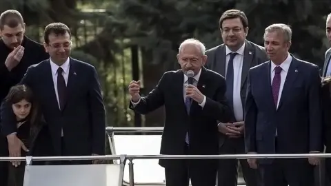 Erdoğan’ın Avantajı, Kılıçdaroğlu Sermayesi