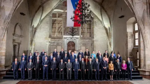 Avrupa Siyasi Topluluğu Ne Vadediyor?