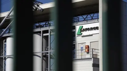 Terörle Mücadelede Algı ve Gerçek: LaFarge, DEAŞ ve PKK