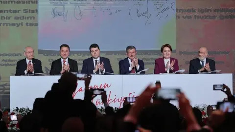 Altılı Masa Ne Kadar Rasyonel?