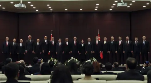 Erdoğan Okulunun Yeni Kabinesi