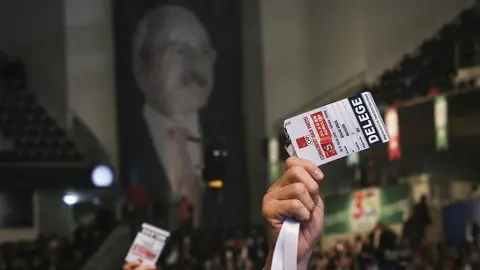 Muhalefetin “Değişim” ve “Yerel Seçim” Kapanı