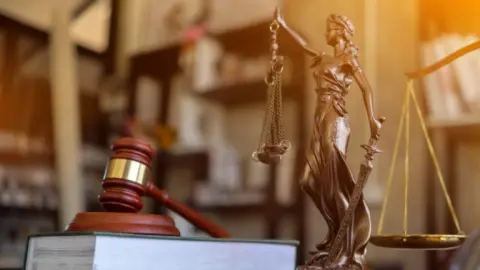 Podcast: Cumhuriyet’in Yüzüncü Yılında Sivil Anayasa İmkanı