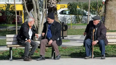 Yaşlıların Hakları Elbette Var Ama Ya Yaşlıların Sorumlulukları?