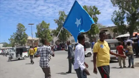 Somali’de İtalyan ve İngilizler Arasındaki Sömürgeci Rekabet Ayrılıkçı Bölgeler Oluşturdu