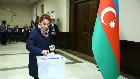 Azerbaycan’da Yeni Dönem ve Öne Alınan Cumhurbaşkanı Seçimi