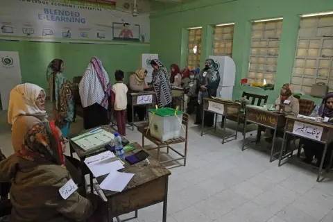 Pakistan Seçimleri ve Geleceğin Reelpolitik İkilemleri
