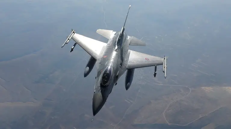 ABD’nin Türkiye’ye F-16, Yunanistan’a F-35 Satışı