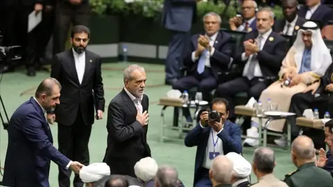 Pezeşkiyan Döneminde İran Dış Politikası Nasıl Şekillenecek?