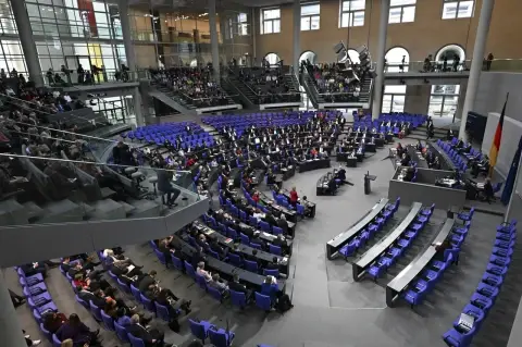 Almanya’da 23 Şubat 2025 Federal Meclis Seçimleri