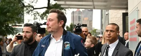 Elon Musk Nasıl ’Trump’çı Oldu?