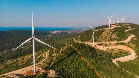 SETA Enerji Gündemi: Türkiye’nin Artan Yenilenebilir Enerji Kurulu Gücü