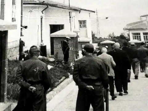 Bu Ne Yaman Çelişki