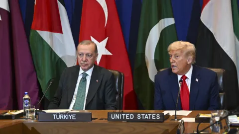 Cumhurbaşkanı Erdoğan ile ABD Başkanı Trump'ın da katıldığı Gazze toplantısı yapıldı