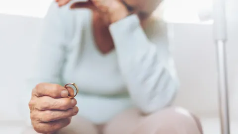 Boşanmalarda Artış Gösteren Yeni Eğilim: Gri Boşanma
