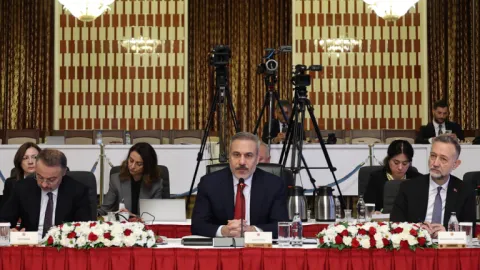 Milli Dayanışma, Kardeşlik ve Demokrasi Komisyonu, TBMM Başkanı Kurtulmuş'un başkanlığında toplandı