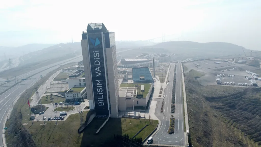 SETA TECHTALKS | Dijital Stratejinin Üssü: Bilişim Vadisi ve Türkiye’nin Teknoloji Ekosistemi