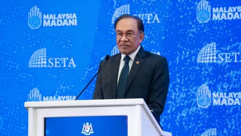 Malezya Başbakanı Enver: Türkiye, Gazze’deki zulmü kınarken müzakere için gereken diplomatik beceriye de sahip