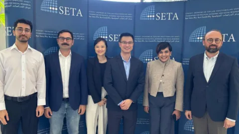 Singapur Savunma Bakanlığı Heyeti SETA İstanbul’u Ziyaret Etti