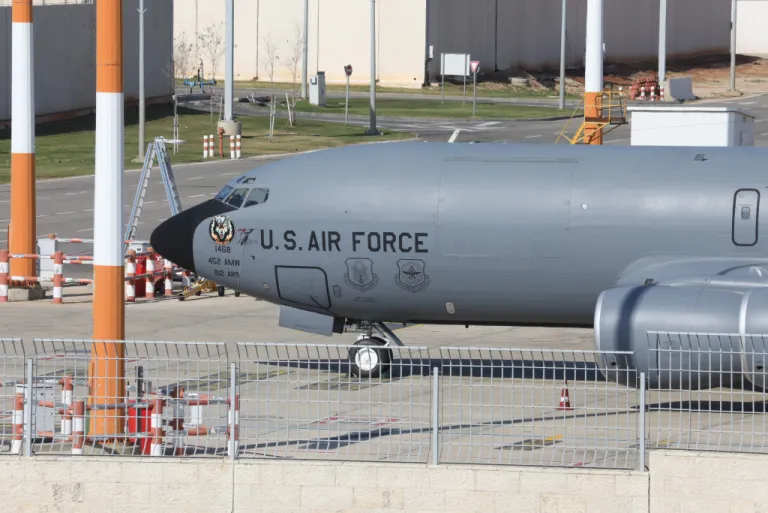 ABD’nin KC-135 Yakıt İkmal Uçağı Irak’ta Neden Düştü?
