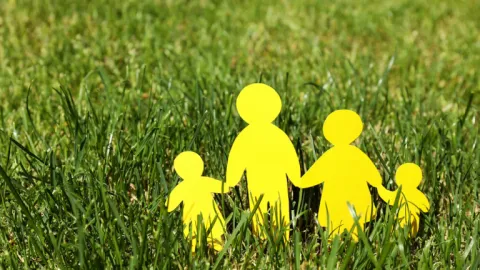 Erdemli Nesiller ve Huzurlu Okullar İçin Ailede Eğitim