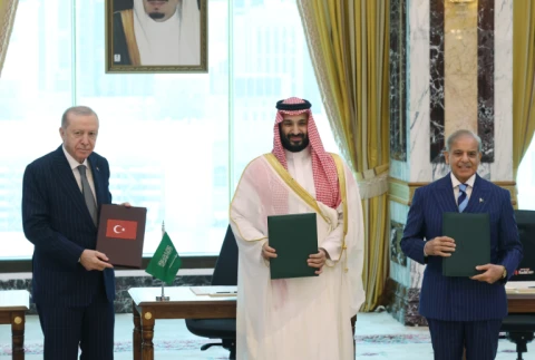 Türkiye, Suudi Arabistan ve Pakistan üçlü savunma anlaşması